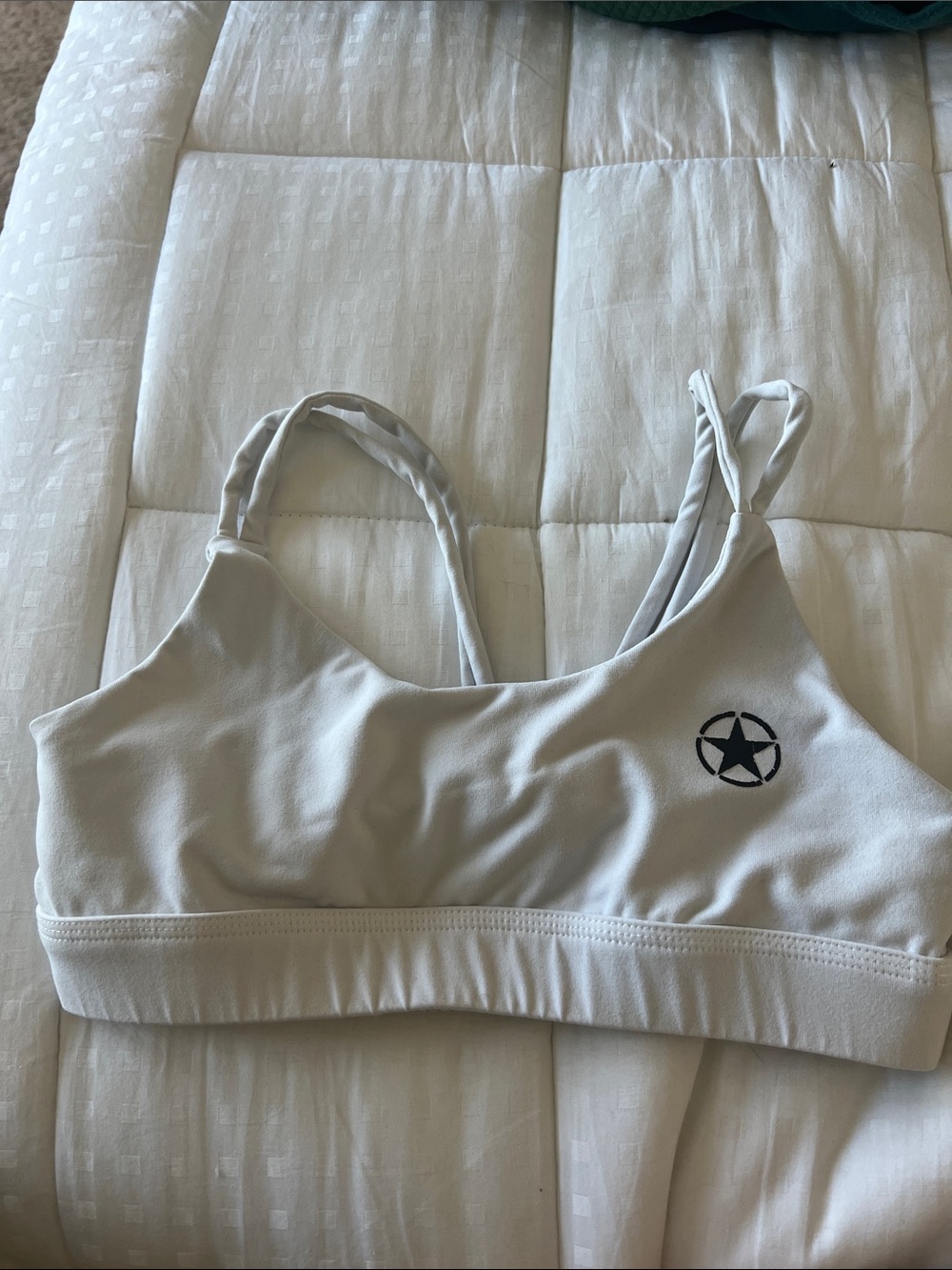 Savage Barbell Knotted Back White Sports Bra sz M